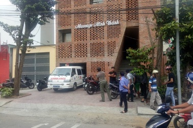 Bắt giam nam thanh niên đoạt mạng nữ nhân viên massage rồi tự sát