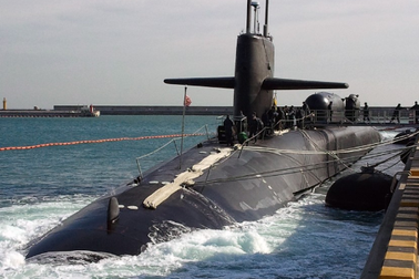 Triều Tiên dọa đánh chìm tàu ngầm hạt nhân Mỹ