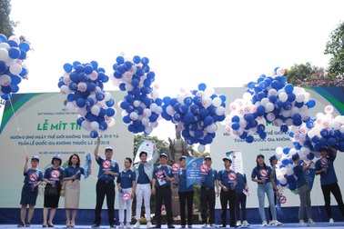 Người hút thuốc lá có nguy cơ mắc ung thư phổi cao gấp 22 lần người thường