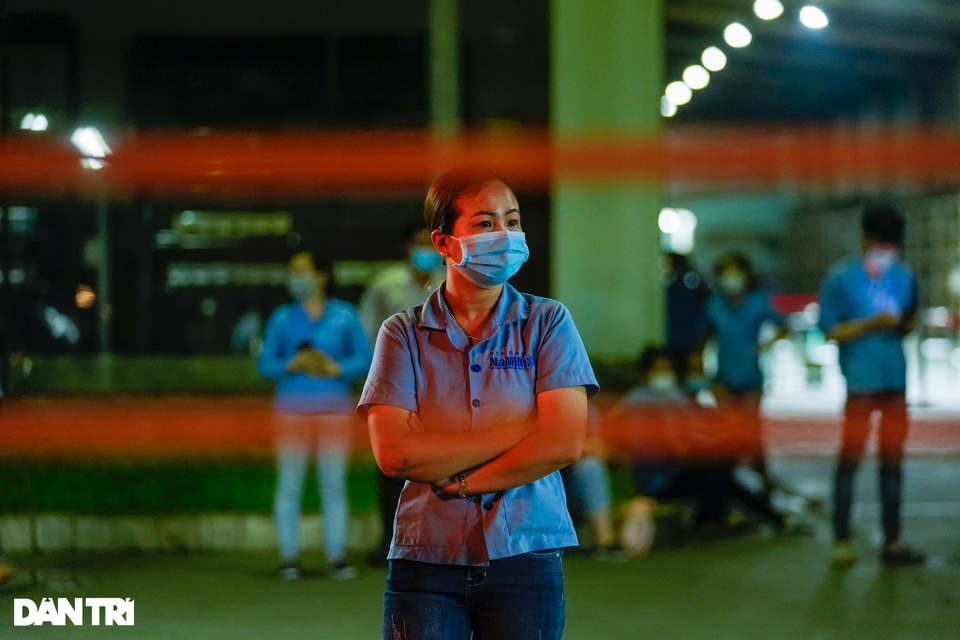 Phong tỏa công ty bếp gas vì có F1 liên quan thai phụ dương tính SARS-CoV-2 - 3 Phong tỏa công ty bếp gas vì có F1 liên quan thai phụ dương tính SARS-CoV-2 - 3