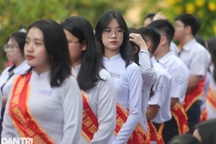 Hướng dẫn chính thức việc miễn học phí cho học sinh ở TPHCM