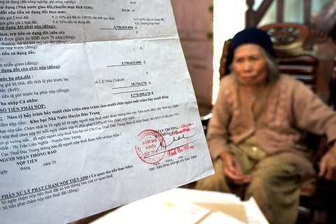 UBND tỉnh Lâm Đồng chính thức áp thuế 0 đồng, cấp sổ đỏ cho cụ bà 75 tuổi