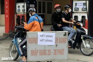 Cửa hàng xăng dầu tự ý ngừng, bán nhỏ giọt có thể bị phạt bao nhiêu?