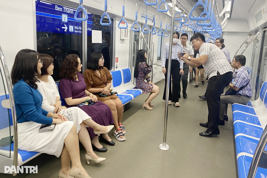 Hai gói thầu cuối của Metro số 1 TPHCM được bàn giao trước ngày vận hành - 1 Hai gói thầu cuối của Metro số 1 TPHCM được bàn giao trước ngày vận hành - 1
