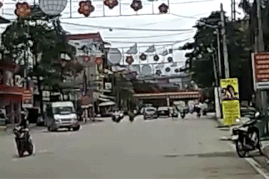 Tai nạn vì đi xe không nhường nhịn