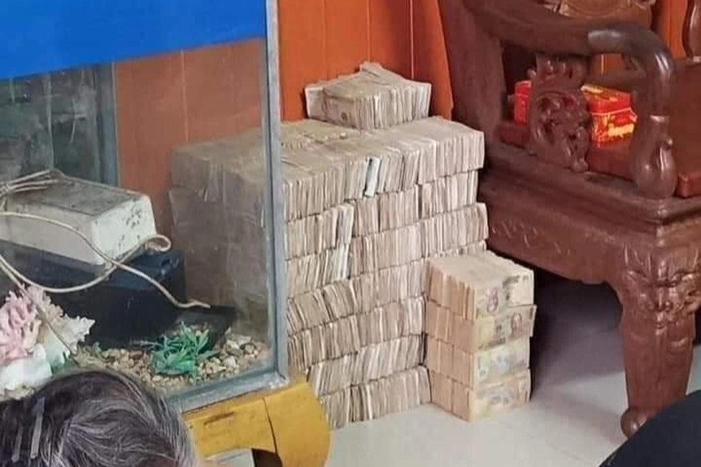 Thực hư câu chuyện cụ bà ăn xin có 9 bao tải tiền nặng hàng chục cân - 3 Thực hư câu chuyện cụ bà ăn xin có 9 bao tải tiền nặng hàng chục cân - 3
