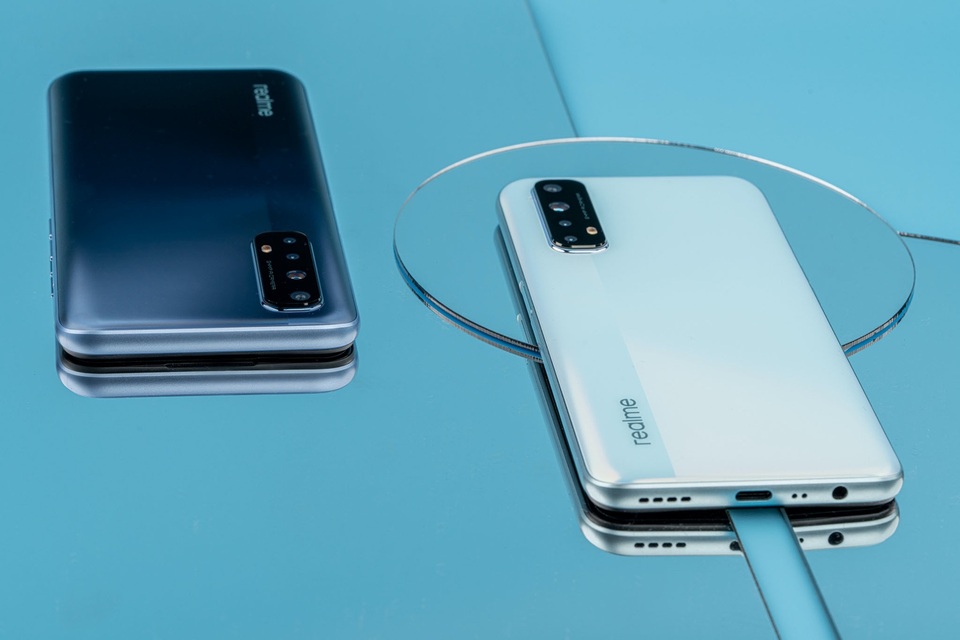 Realme toàn cầu ghi dấu ấn với kết quả kinh doanh và nhiều giải thưởng quốc tế trong năm 2020 - 1 Realme toàn cầu ghi dấu ấn với kết quả kinh doanh và nhiều giải thưởng quốc tế trong năm 2020 - 1