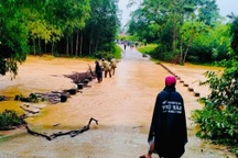 6 người chết, 2 người mất tích do mưa lũ
