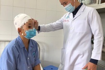 Cứu sống cô gái bị tai nạn sinh hoạt lóc toàn bộ da đầu, lòi xương sọ