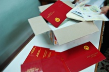 Phá đường dây mua bán trót lọt gần 1.000 bằng Đại học giả