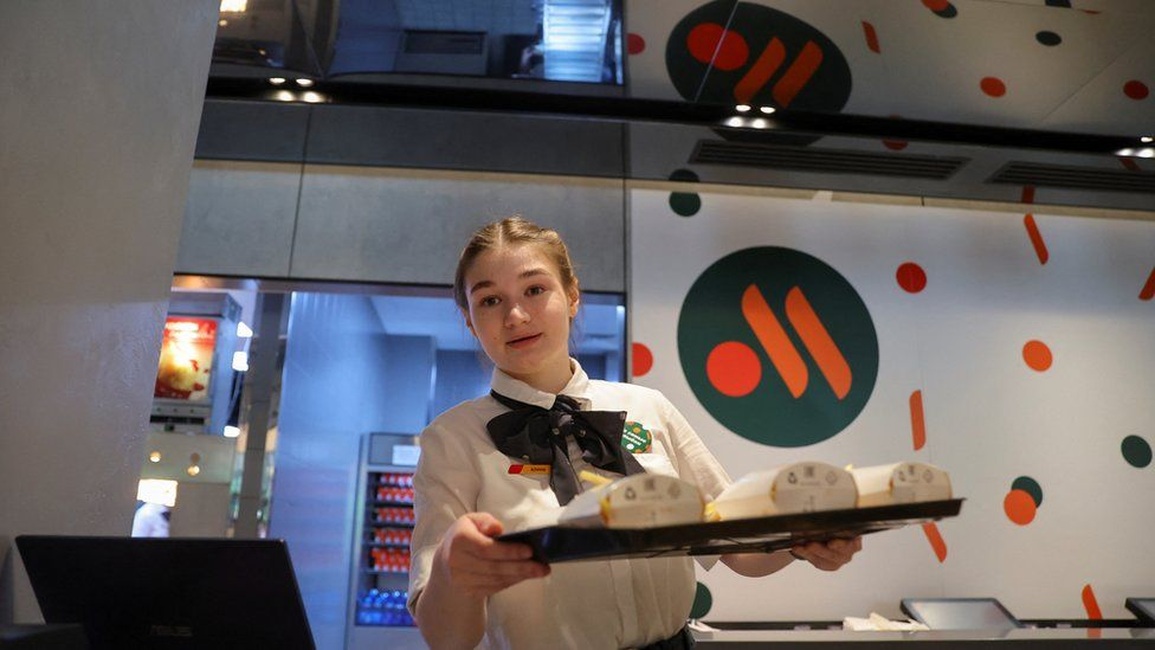 Chuỗi cửa hàng thay thế McDonalds tại Nga có gì khác? - 1 Chuỗi cửa hàng thay thế McDonalds tại Nga có gì khác? - 1