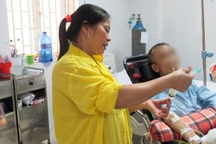 Bi hài nghề "ô sin bệnh viện”