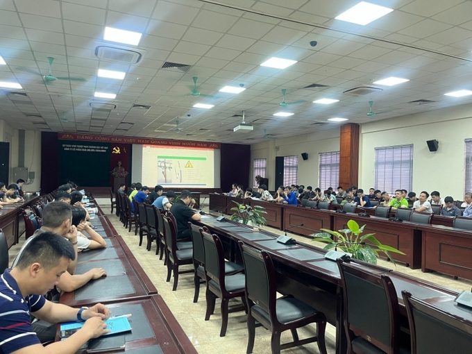 Huấn luyện an toàn điện tại Công ty Cổ phần Than Núi Béo, tỉnh Quảng Ninh.