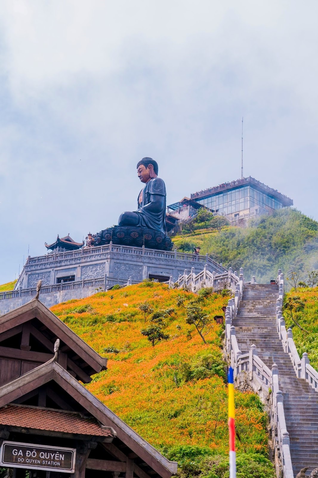 Fansipan turisták ezreit várja a 2024-es Rizsfesztiválra - 4 Fansipan đón hàng nghìn du khách đến vui chơi Lễ hội dơn thóc 2024 - 4