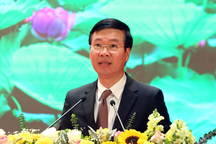 Bộ Chính trị yêu cầu tiếp tục tinh giản biên chế cán bộ