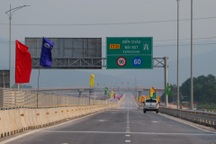 Thông xe cao tốc Diễn Châu - Bãi Vọt, từ Hà Nội vào Vinh còn hơn 3 tiếng