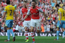 Arsenal nhọc nhằn vượt qua Crystal Palace