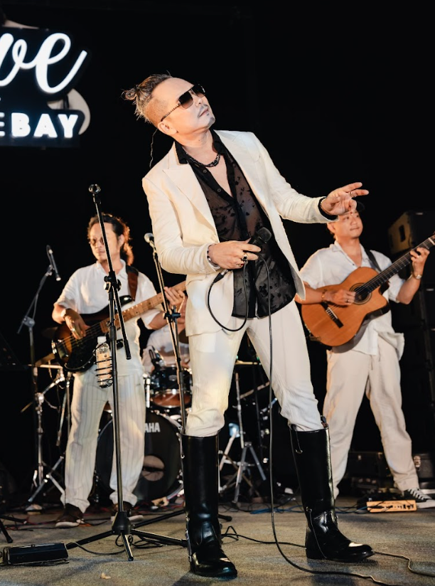 Джиммі Нгуєн: Я радий стояти поруч з Нгоком Фамом - 1 Jimmii Nguyễn: Tôi hạnh phúc khi được đứng chung với Ngọc Phạm - 1