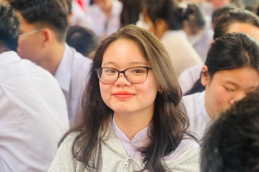 Vì sao tài khoản nhiều sinh viên sư phạm bất ngờ có thêm 127 triệu đồng?