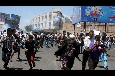 Phiến quân Houthi chiếm thành phố lớn thứ 3 Yemen