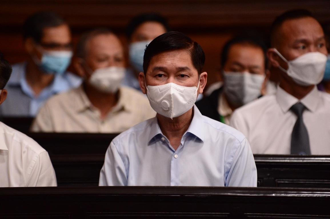 Nguyên Phó Chủ tịch UBND TPHCM Trần Vĩnh Tuyến bị đề nghị 8 năm tù - 2 Nguyên Phó Chủ tịch UBND TPHCM Trần Vĩnh Tuyến bị đề nghị 8 năm tù - 2