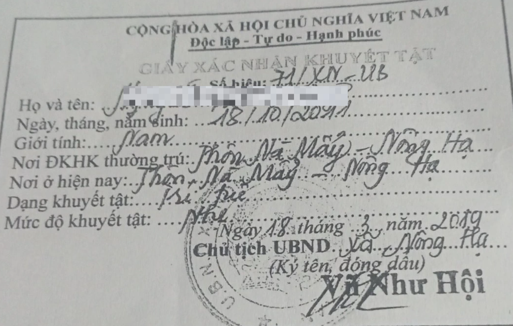 Nam sinh lớp 7 không biết đọc, sao không được lưu ban? - 2 Nam sinh lớp 7 không biết đọc, sao không được lưu ban? - 2