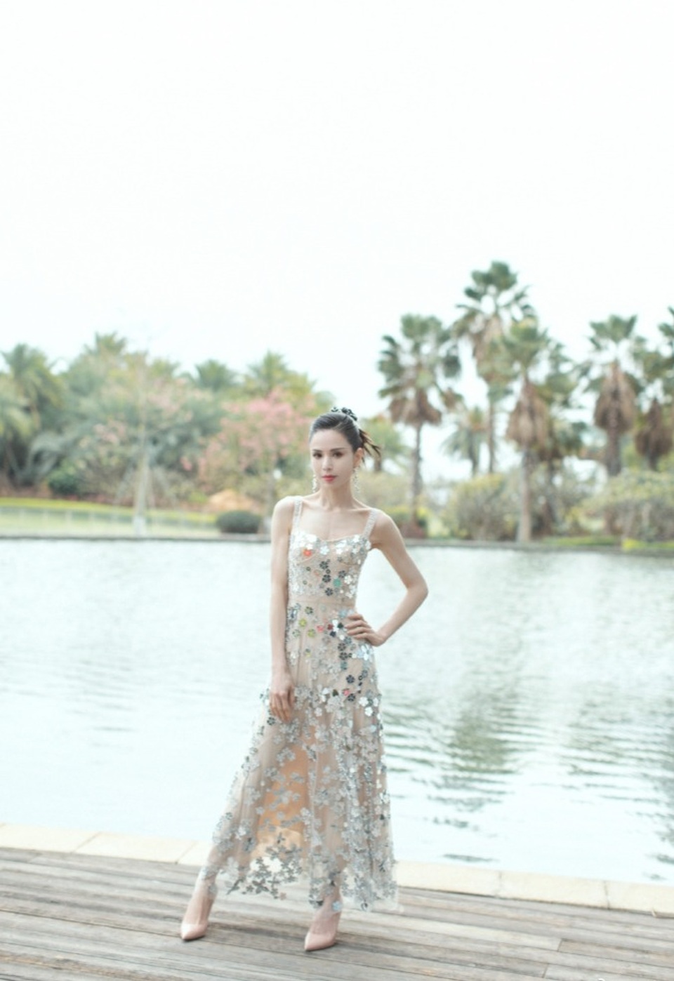 Lý Nhược Đồng: Từng đau khổ vì tình và phải lòng Cổ Thiên Lạc - 1 Lý Nhược Đồng: Từng đau khổ vì tình và phải lòng Cổ Thiên Lạc - 1