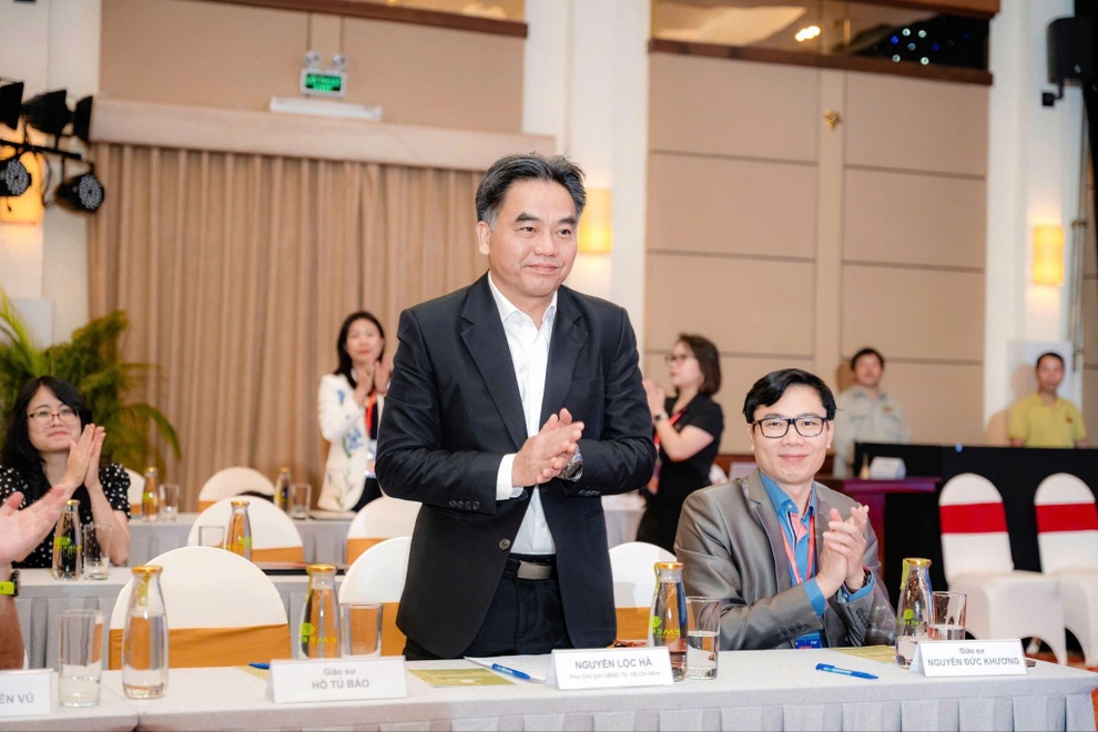 វេទិការ RD វៀតណាមឆ្នាំ 2025៖ ចំណុចរបត់យុទ្ធសាស្ត្រក្នុងការច្នៃប្រឌិត - ៦ Diễn đàn RD Việt Nam 2025: Bước ngoặt chiến lược về đổi mới sáng tạo - 6
