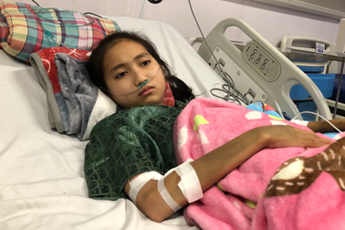 "Mẹ ơi, cứu con với, con đau quá rồi..."