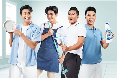 Trào lưu "bên ngoài lịch lãm, về nhà đảm đang" gây chú ý trên mạng xã hội