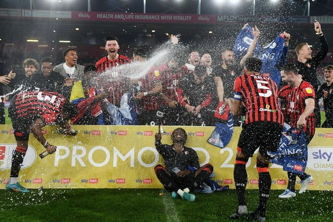 Bournemouth theo chân Fulham trở lại đấu trường Premier League - 6 Bournemouth theo chân Fulham trở lại đấu trường Premier League - 6