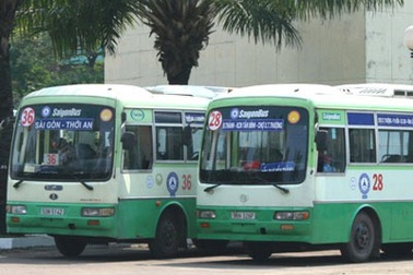 Tăng tiền trợ giá, xe buýt vẫn đòi tăng giá vé