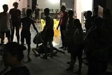 Gần chục thanh niên hỗn chiến trong quán bia, hai người tử vong