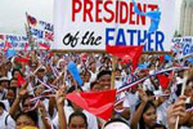 Philippines bắt đầu “hàn gắn vết thương”