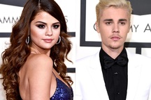 Justin Bieber và Selena Gomez “khẩu chiến” trên mạng