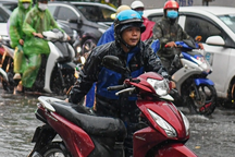 Thời tiết ngày 6/8: Mưa dông tiếp diễn nhiều nơi ở miền Bắc