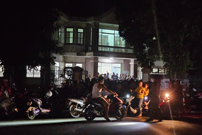 Vụ người dân bị lén lấy thông tin cá nhân: Điện lực lên tiếng xin lỗi - 1 Vụ người dân bị lén lấy thông tin cá nhân: Điện lực lên tiếng xin lỗi - 1