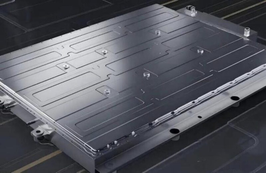 Huawei hâm nóng cuộc đua pin xe điện: Mỗi lần sạc đi được 3.000km - 1 Huawei hâm nóng cuộc đua pin xe điện: Mỗi lần sạc đi được 3.000km - 1