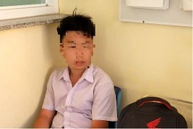 Giận cha mẹ, cậu bé đi lạc 1.500km