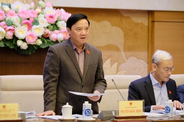 "Hậu chống dịch, tránh biến người có công thành có tội!"