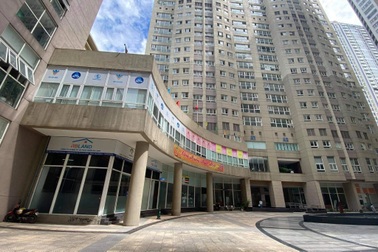 Vụ bé trai 5 tuổi rơi từ tầng 11 chung cư: Gia đình nạn nhân mới chuyển đến