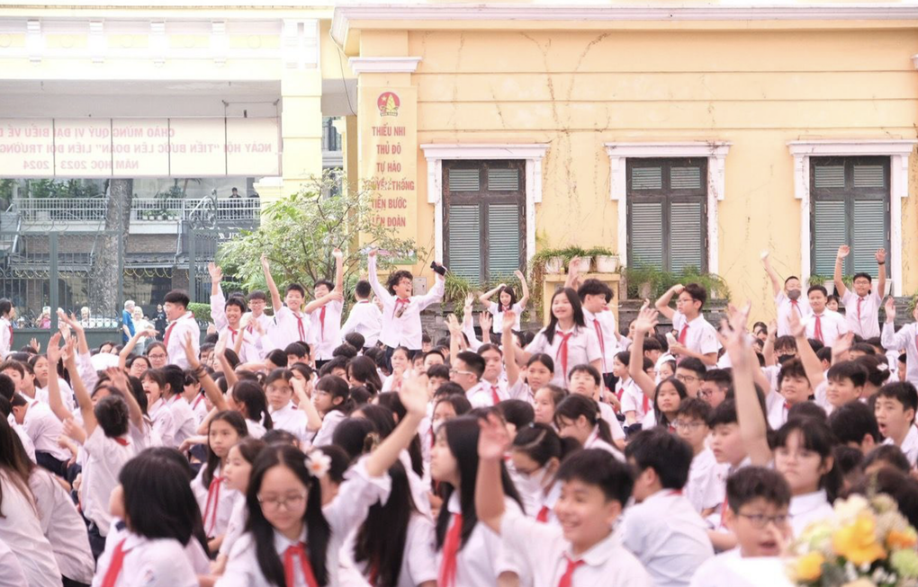 Gần 10.000 giáo viên tham gia tập huấn môn giáo dục tài chính - 2