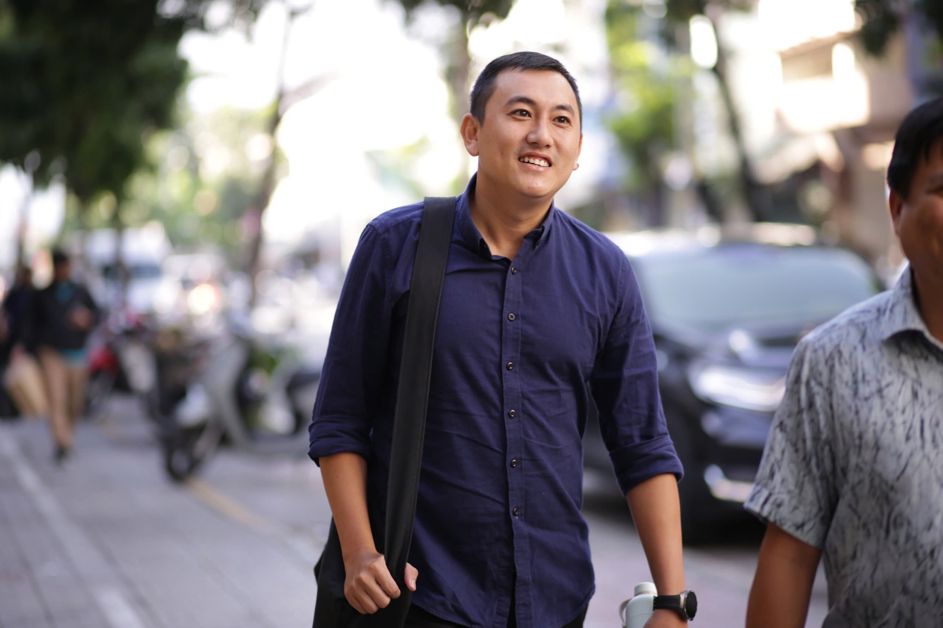 Chuyện những chuyến xe từ 4h, cán bộ công chức đi làm 100km mỗi ngày - 5 Chuyện những chuyến xe từ 4h, cán bộ công chức đi làm 100km mỗi ngày - 5