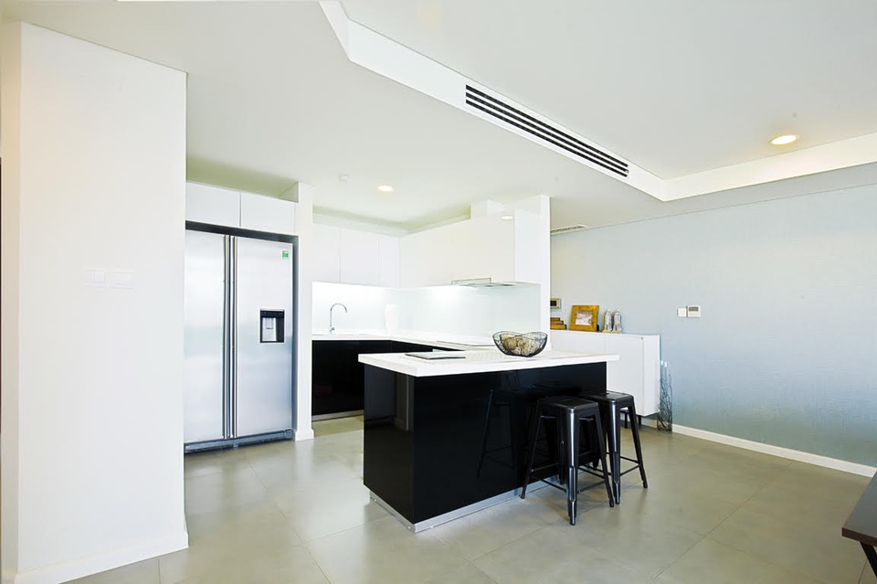 Chi 350 triệu “biến” căn hộ view Hồ Tây đẹp “sang chảnh” không ngờ - 1 Chi 350 triệu “biến” căn hộ view Hồ Tây đẹp “sang chảnh” không ngờ - 1