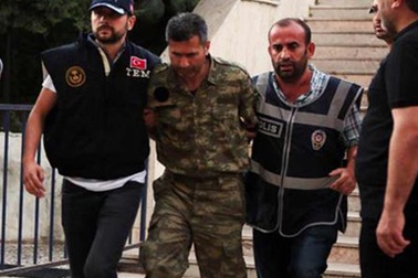 Diễn biến mới trong đợt thanh trừng hậu đảo chính ở Thổ Nhĩ Kỳ