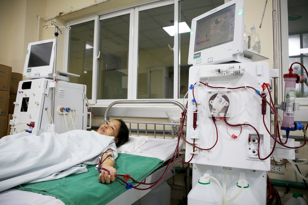 Nước mắt người đàn bà khiếm thị trong ngôi nhà 14 người chung 1 chỗ vệ sinh - 3 Nước mắt người đàn bà khiếm thị trong ngôi nhà 14 người chung 1 chỗ vệ sinh - 3