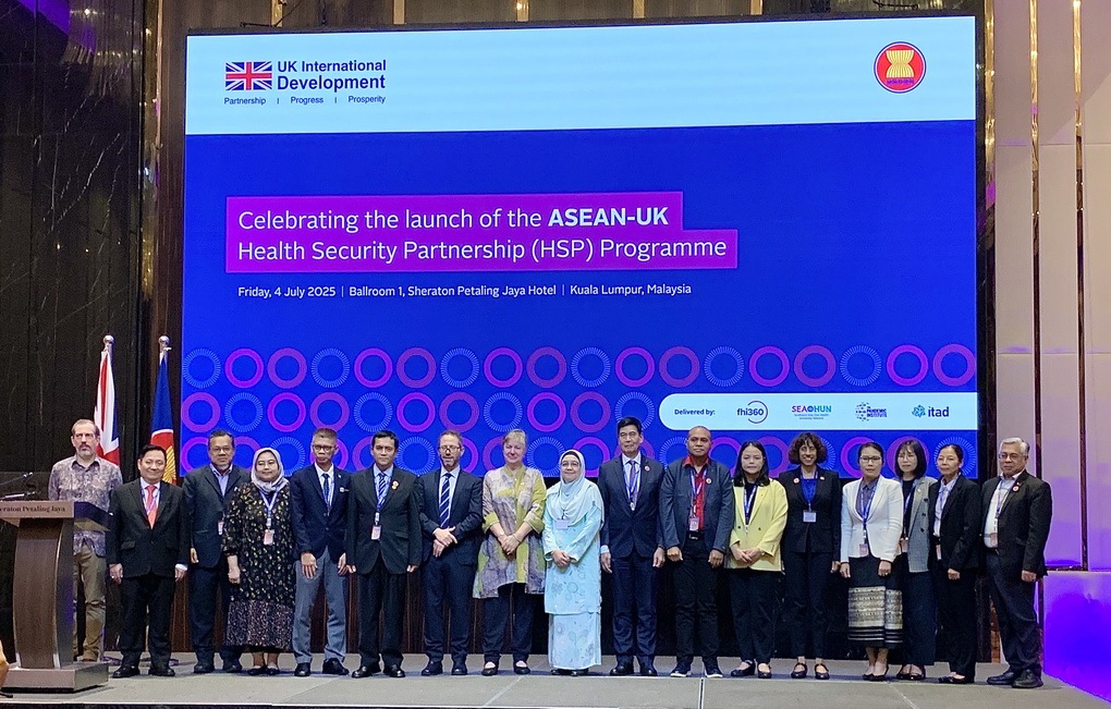 Anh và ASEAN hợp tác y tế đối phó với các mối đe dọa toàn cầu - 1 Anh và ASEAN hợp tác y tế đối phó với các mối đe dọa toàn cầu - 1