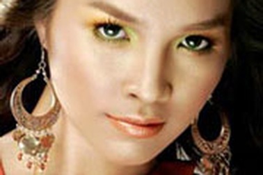 Làm đẹp với ca sĩ Hiền Thục