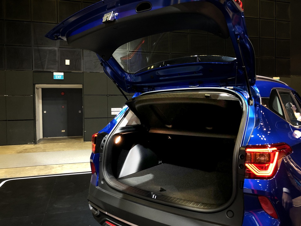 KIA đem Seltos giới thiệu tại Singapore, vẫn chưa hẹn ngày về Việt Nam - 8 KIA đem Seltos giới thiệu tại Singapore, vẫn chưa hẹn ngày về Việt Nam - 8