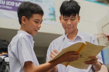 Đề thi, đáp án môn toán, ngữ văn thi lớp 10 năm 2025 tỉnh Hoà Bình